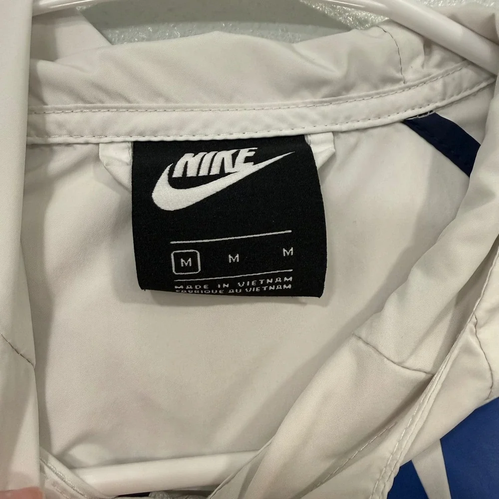 Nike Kids Windrunner Packable Windbreaker Jacket Navy White Blue Size Medium